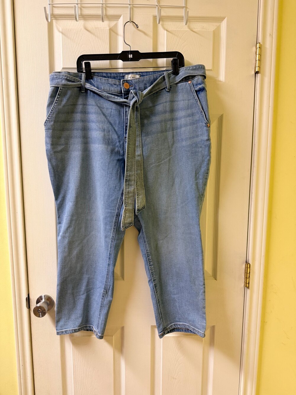 Lane Bryant Magic Waistband High Rise Straight Jeans Size 18 Blue